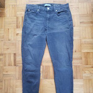 7 For All Mankind The High Waist Ankle Skinny Jeans Size 32